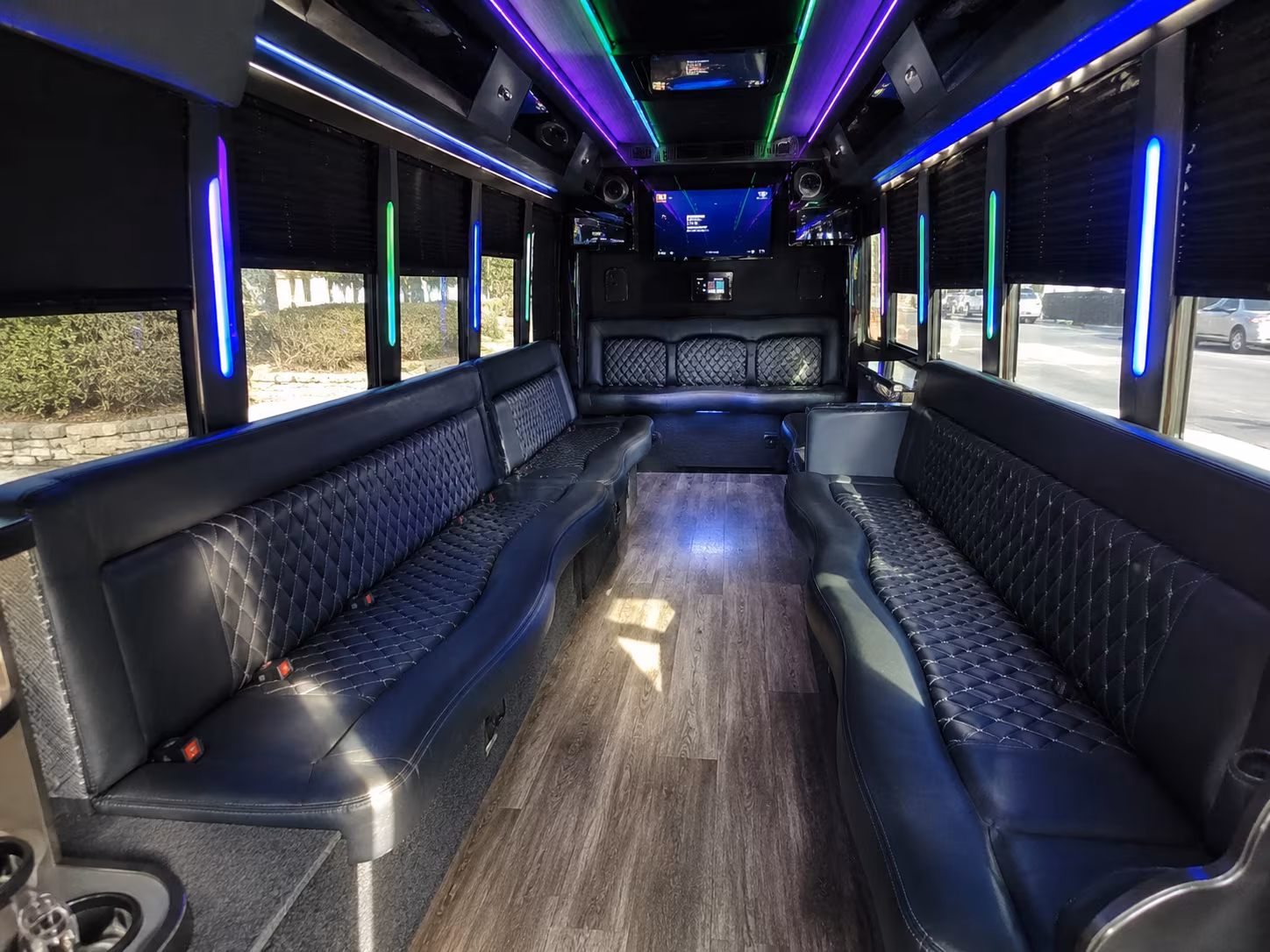 lafayette 15 passenger party bus interior