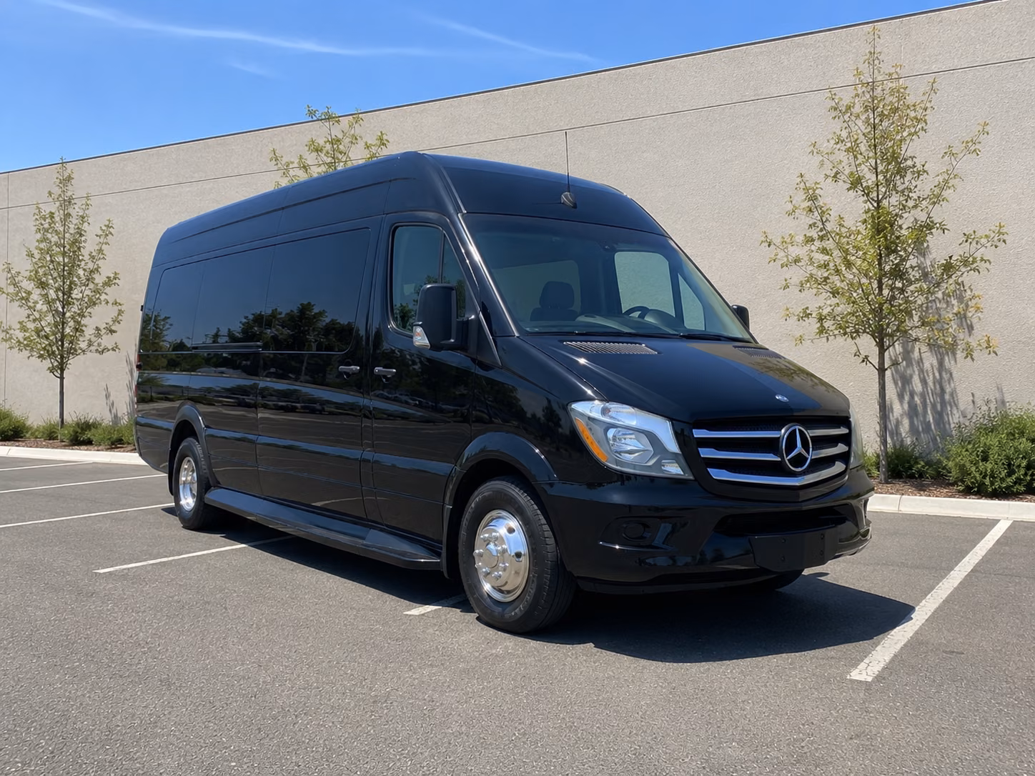 lafayette airport transportation onboard seating