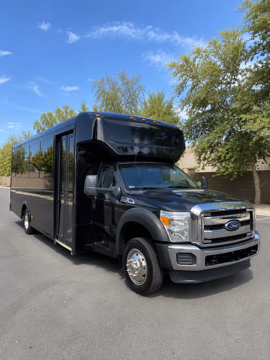 lafayette night out party bus rental
