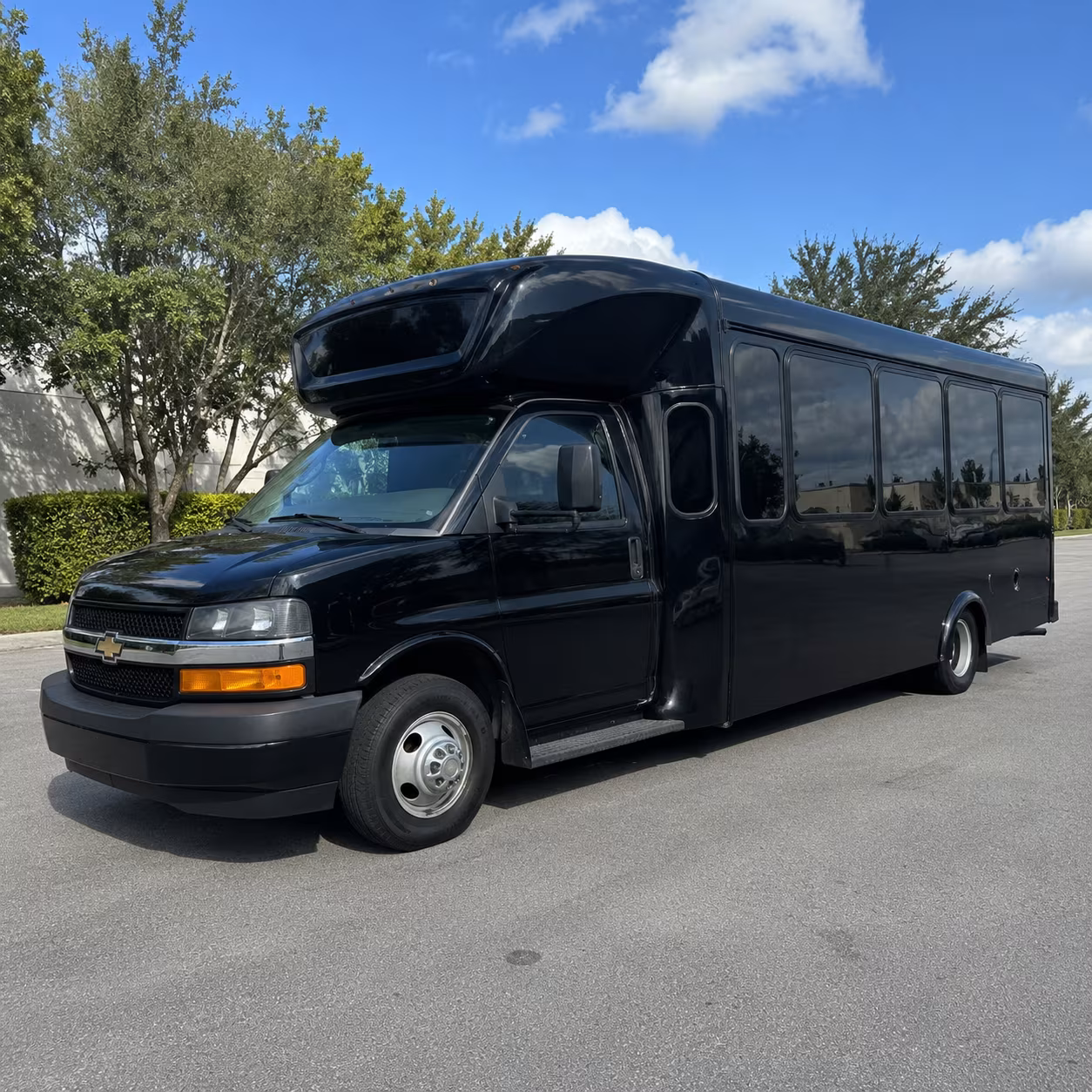 lafayette party bus rental 2