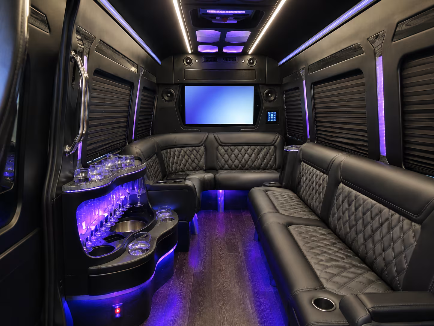 lafayettecoachbuscompany com makes it possible to hop between lafayette s best live music spots all night long